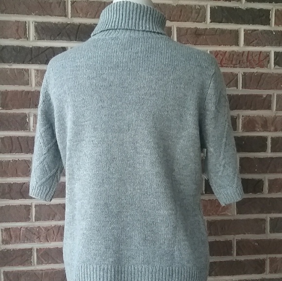 The Limited Cropped Wool Blend Turtleneck Sweater - Picture 4 of 8